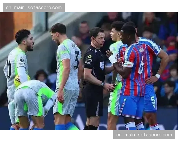 RB莱比锡体育总监谈夏窗计划：将重点补强后防线