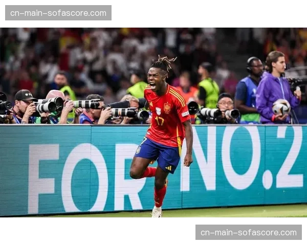 媒体：尤文图斯球探现身西甲赛场，考察毕巴边锋尼科·威廉姆斯